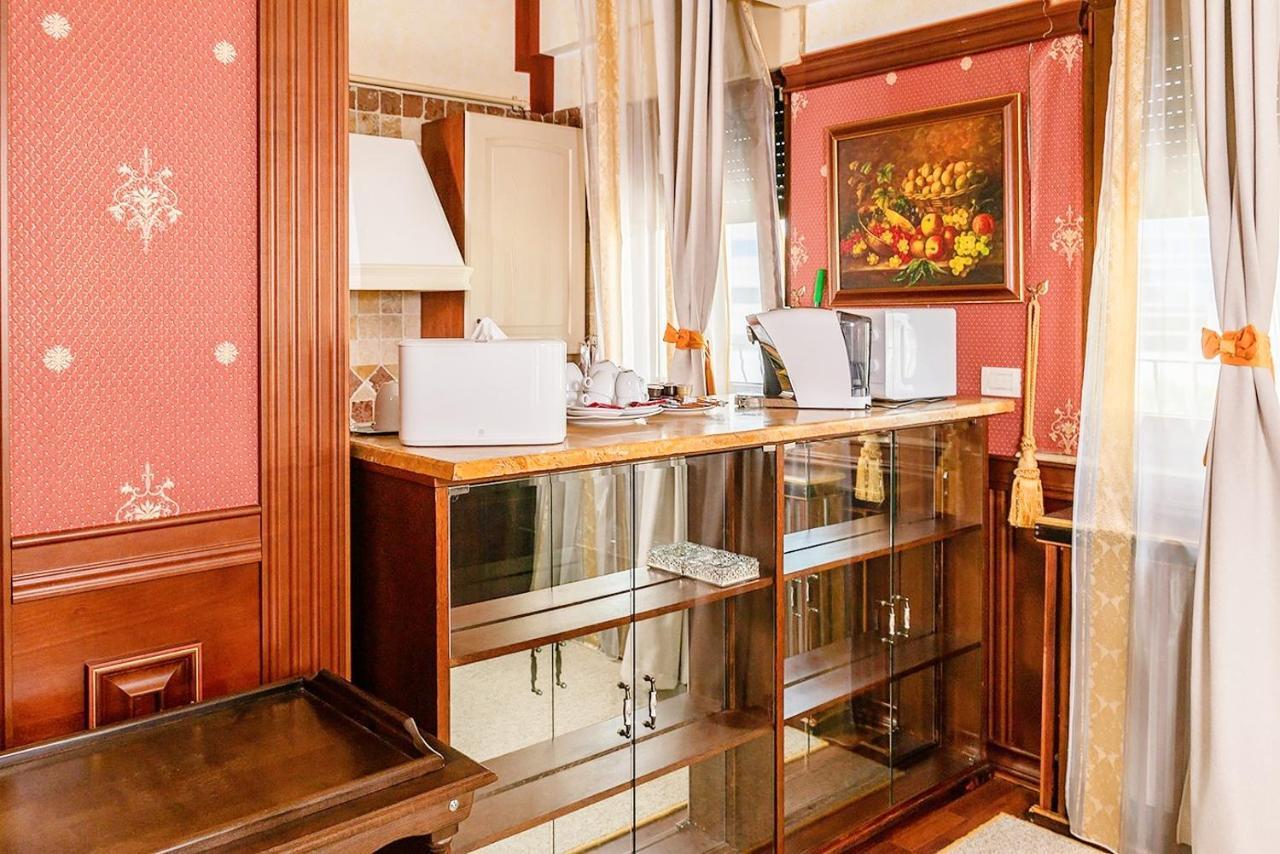 My Hotel Apartments Baneasa Букурещ Екстериор снимка