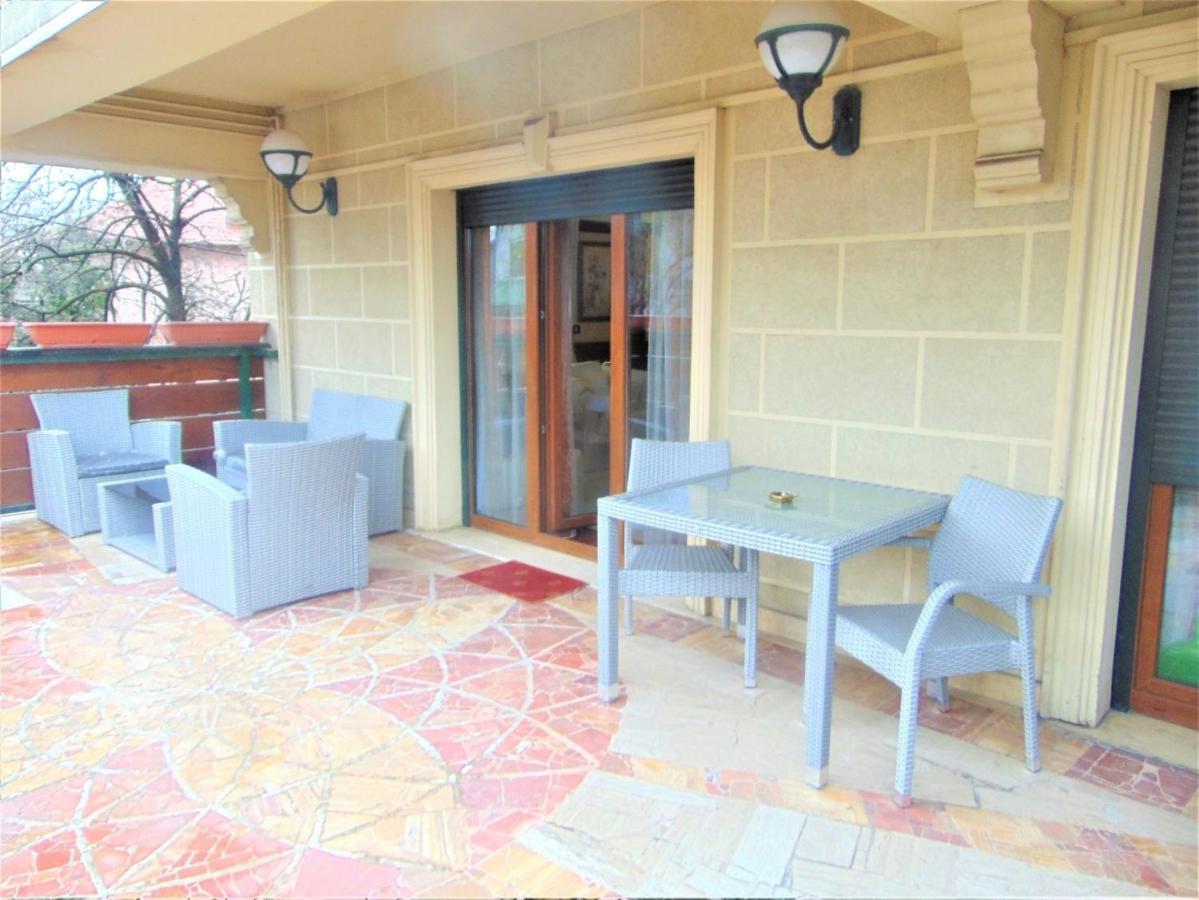 My Hotel Apartments Baneasa Букурещ Екстериор снимка