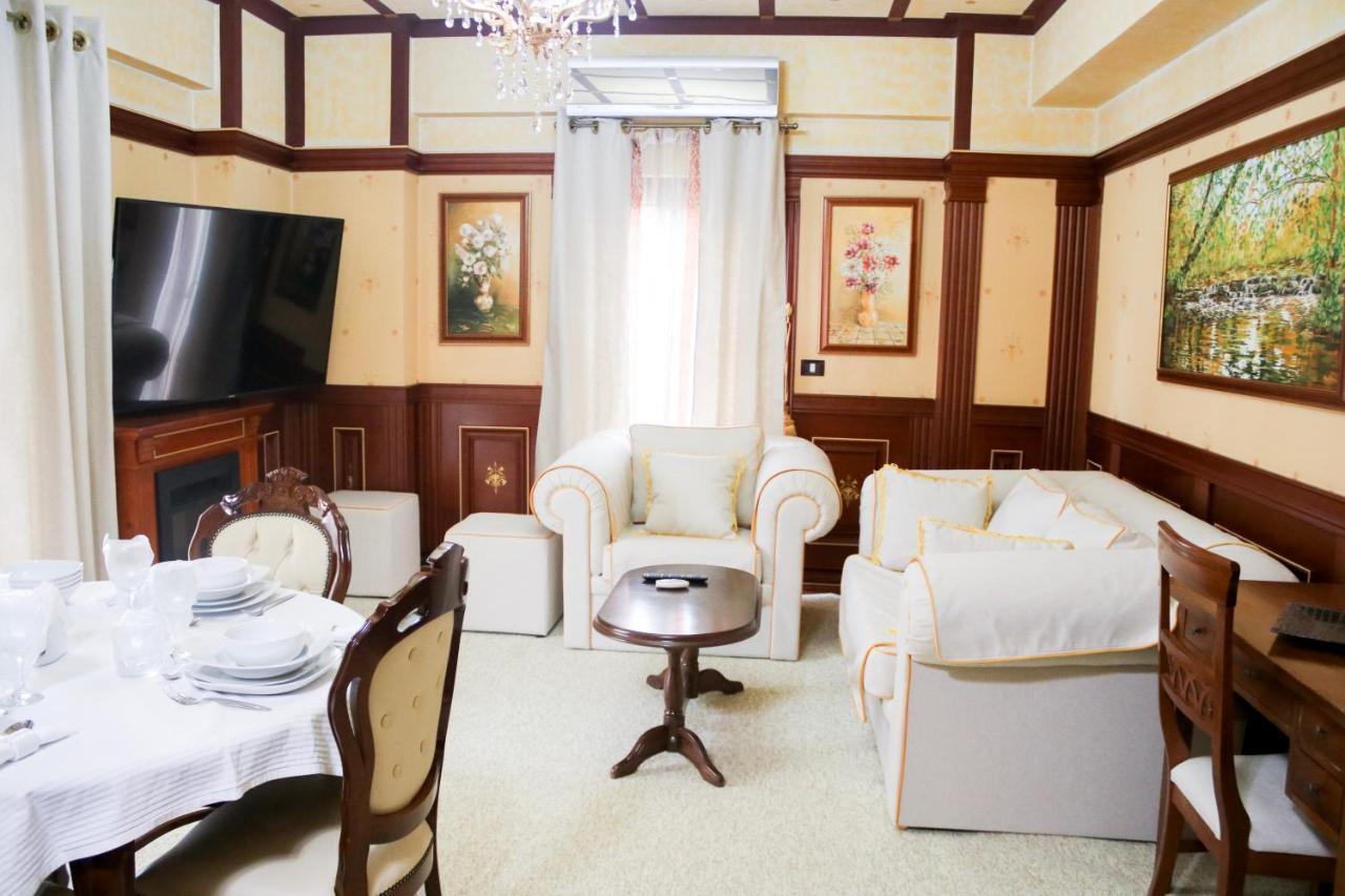 My Hotel Apartments Baneasa Букурещ Екстериор снимка