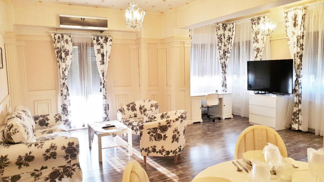 My Hotel Apartments Baneasa Букурещ Екстериор снимка