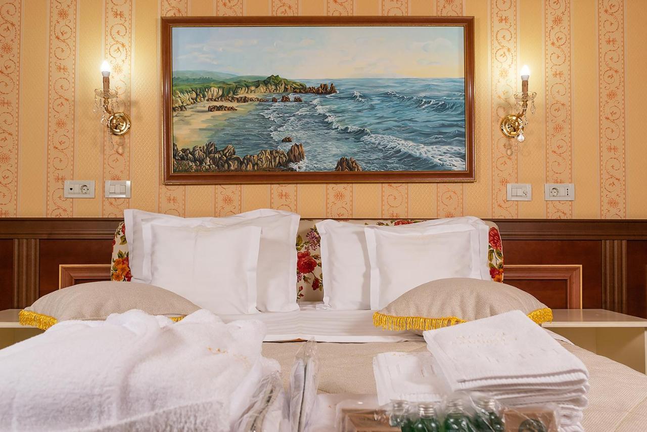 My Hotel Apartments Baneasa Букурещ Екстериор снимка