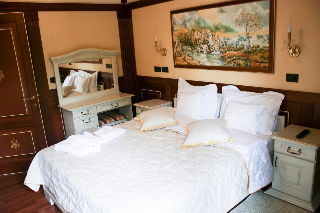 My Hotel Apartments Baneasa Букурещ Екстериор снимка